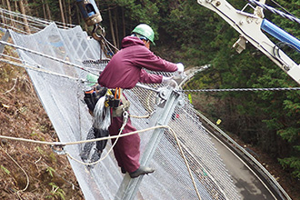 落石工法研究会  ｜ フリーネット工法・オープンロックネット工法